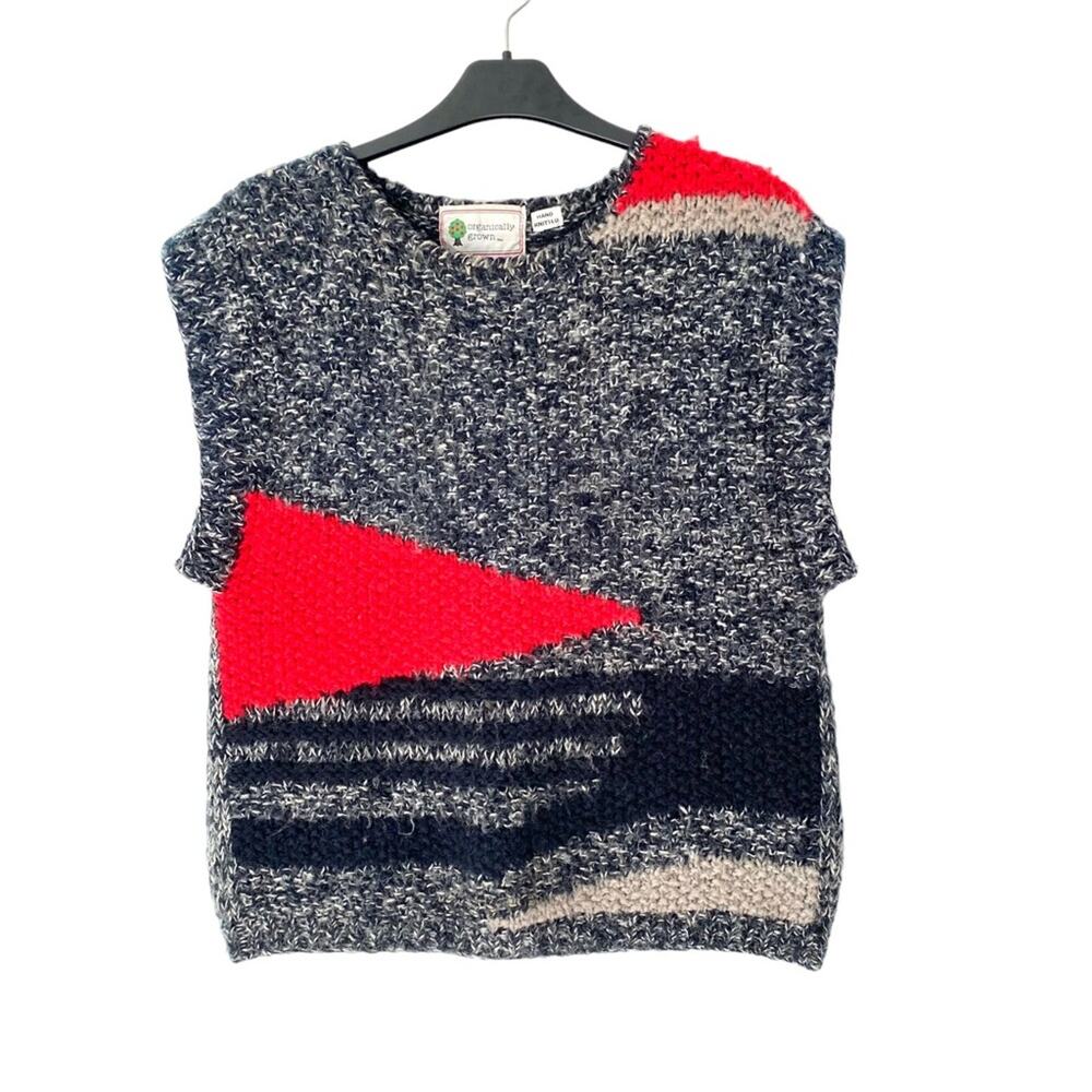 Organically Grown Vintage Hand Knit Gray Red Black Geometric Sweater small